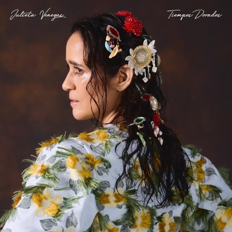 Julieta Venegas lanza Tiempos Dorados adelanto de su próximo álbum