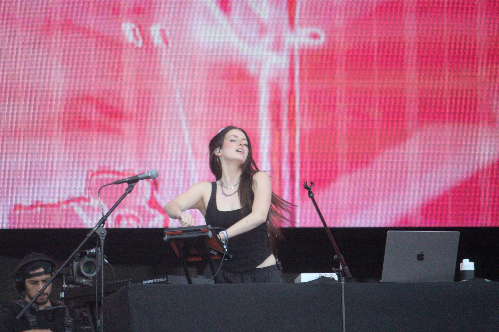 WhatsApp Image 2025-11-20 at 2.53.39 PM (18)