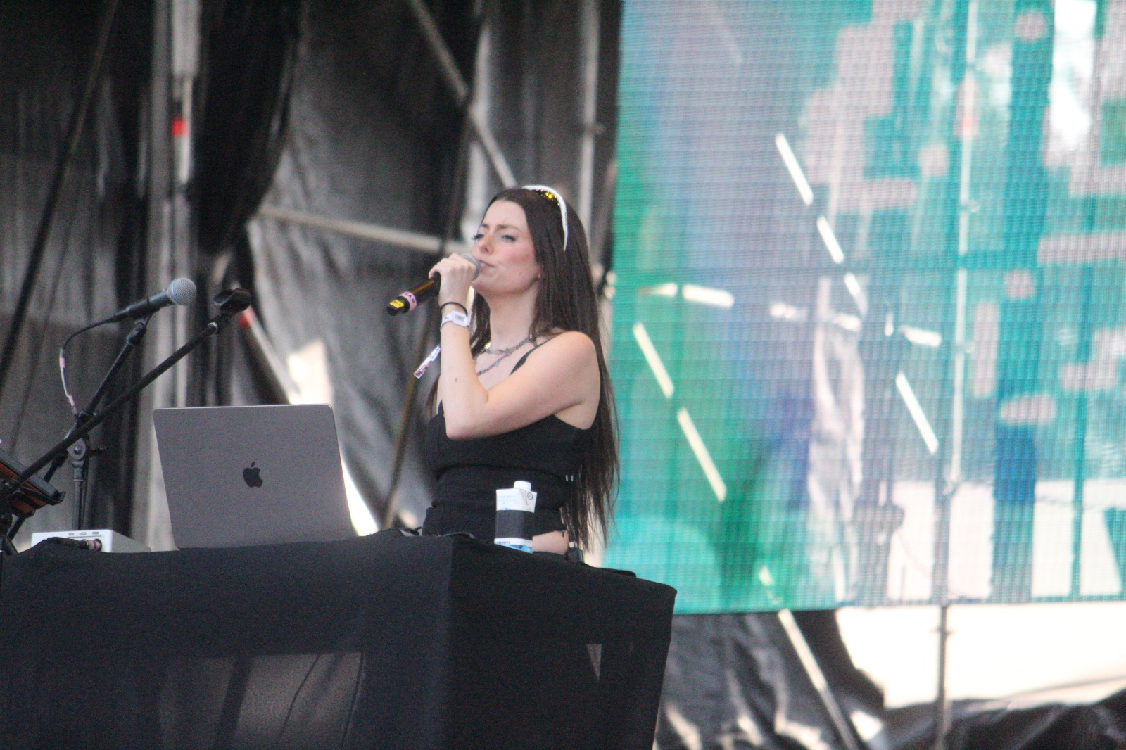 WhatsApp Image 2025-11-20 at 2.53.39 PM (7)