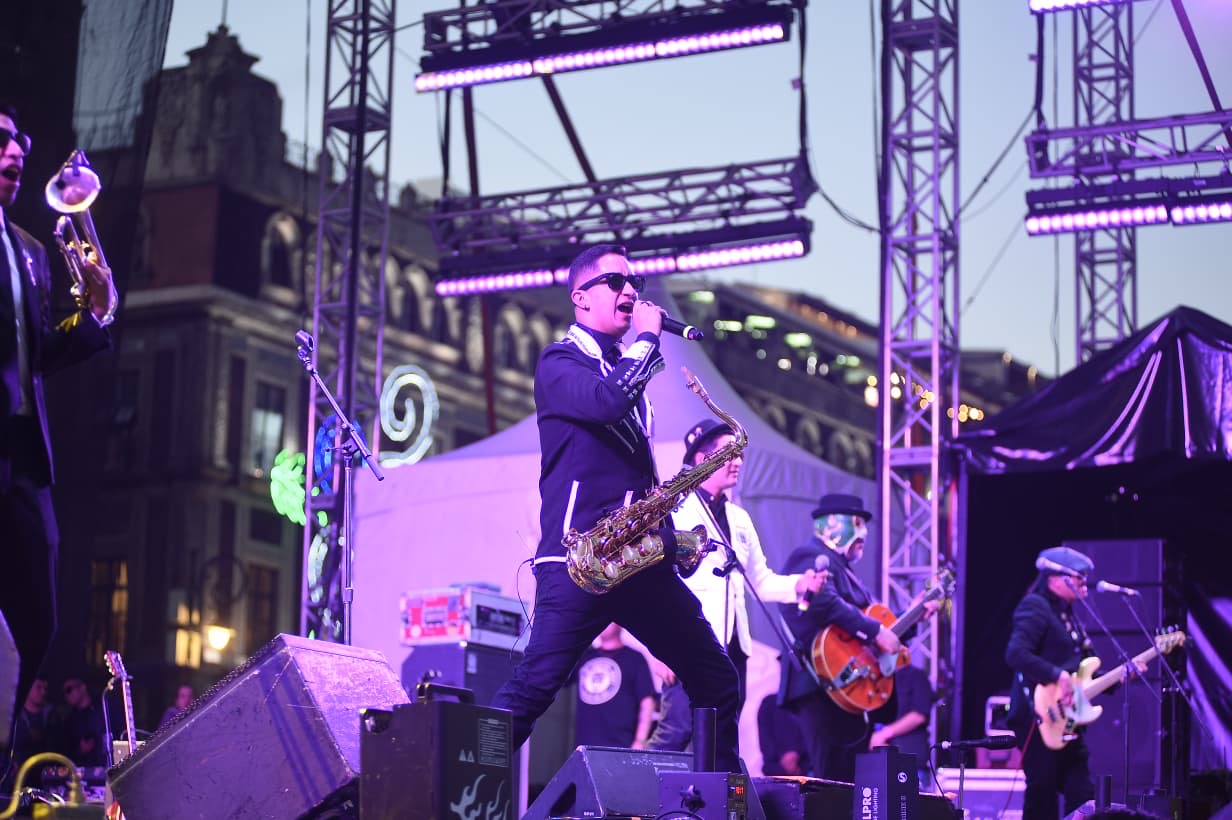 REÚNE 80 MIL ASISTENTES CONCIERTO DE LAS VÍCTIMAS DEL DOCTOR EN EL ZÓCALO