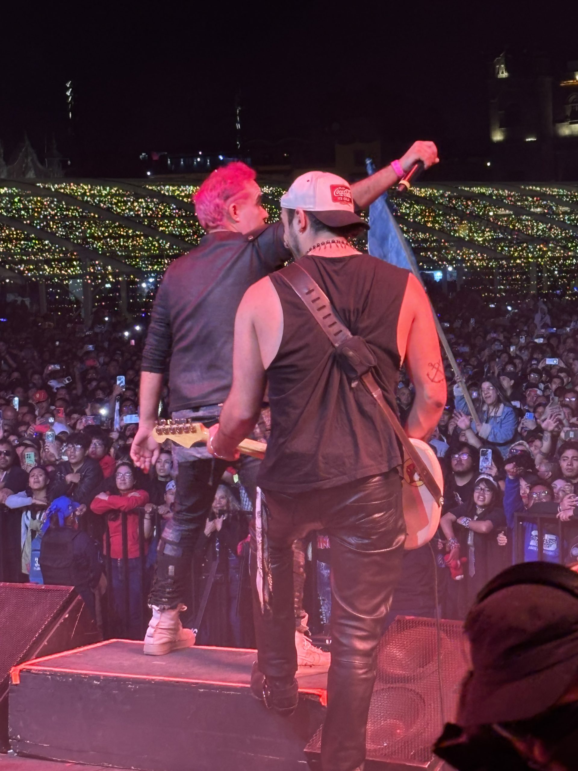 REÚNE 80 MIL ASISTENTES CONCIERTO DE LAS VÍCTIMAS DEL DOCTOR EN EL ZÓCALO