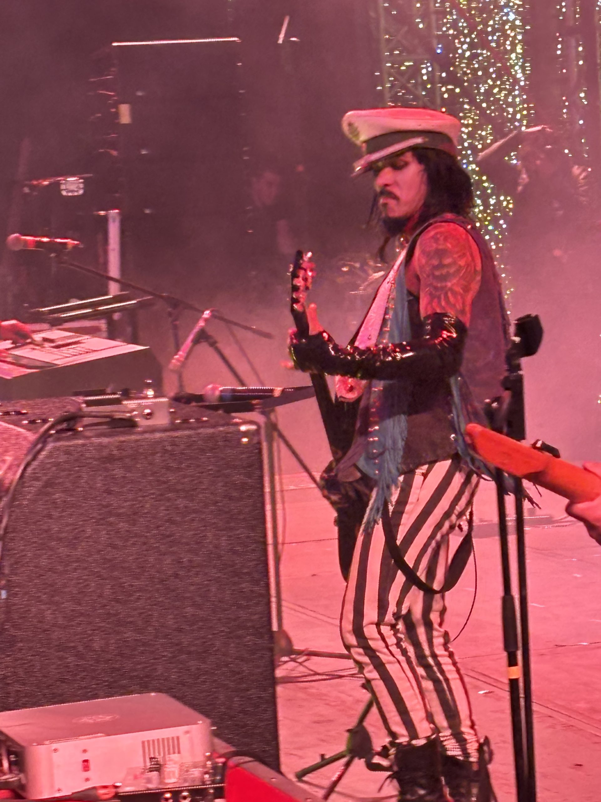 REÚNE 80 MIL ASISTENTES CONCIERTO DE LAS VÍCTIMAS DEL DOCTOR EN EL ZÓCALO