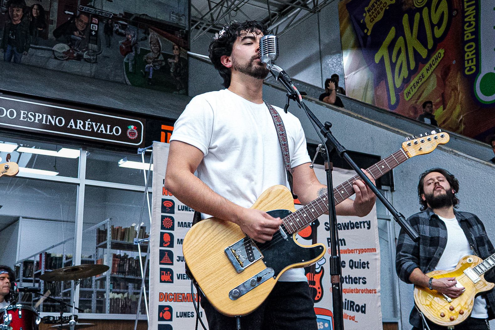 THE QUIET BROTHERS METRO CHABACANO 1 DE DICIEMBRE 2025 (17)