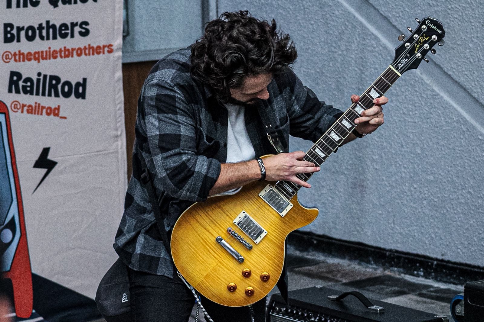 THE QUIET BROTHERS METRO CHABACANO 1 DE DICIEMBRE 2025 (19)