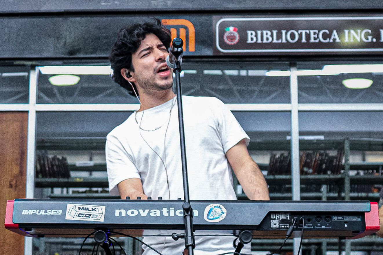 THE QUIET BROTHERS METRO CHABACANO 1 DE DICIEMBRE 2025 (4)