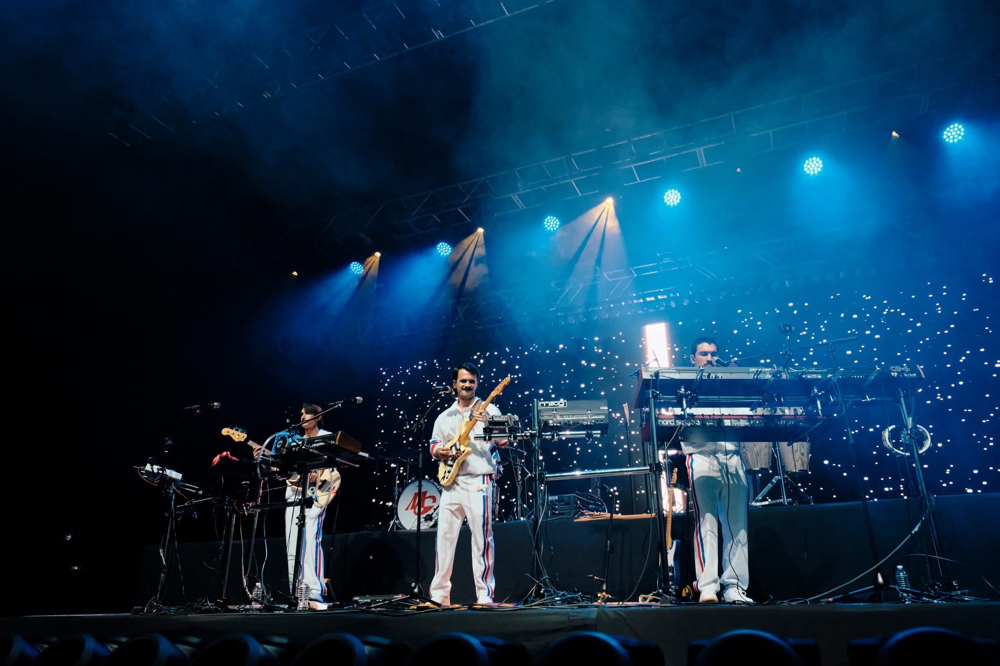 Midnight Generation en Pepsi Center