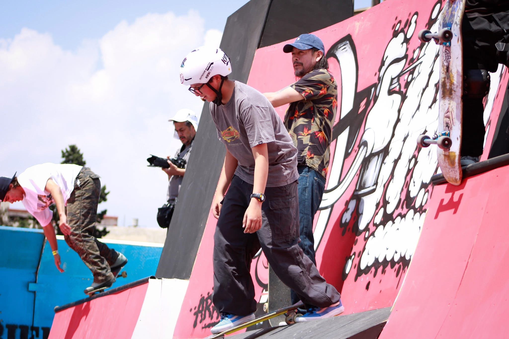 Vans celebra 60 aniversario en Monumento a la Revolución