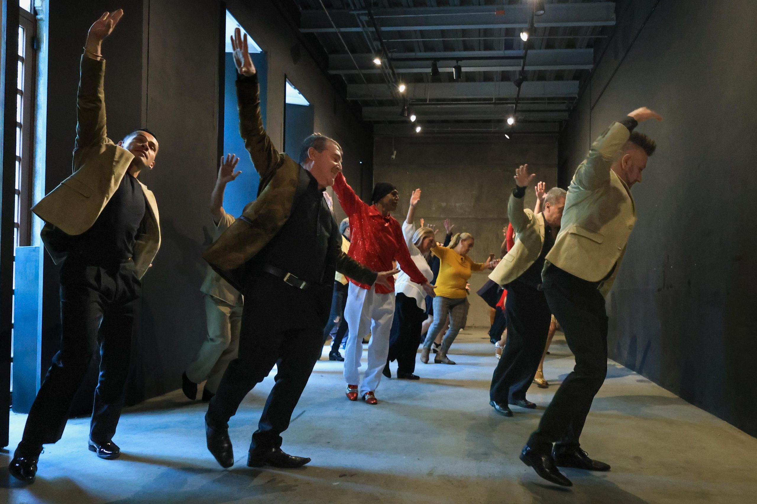 LA RUTINA DEL PUEBLO DIA INTERNACIONAL DE LA DANZA
