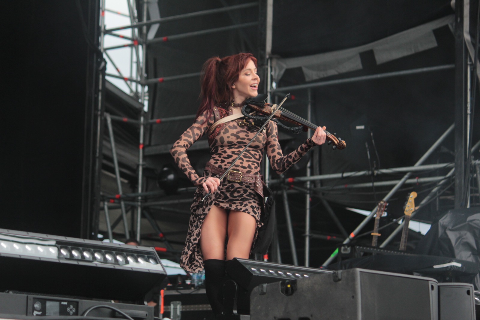 Lindsey Stirling H (5)