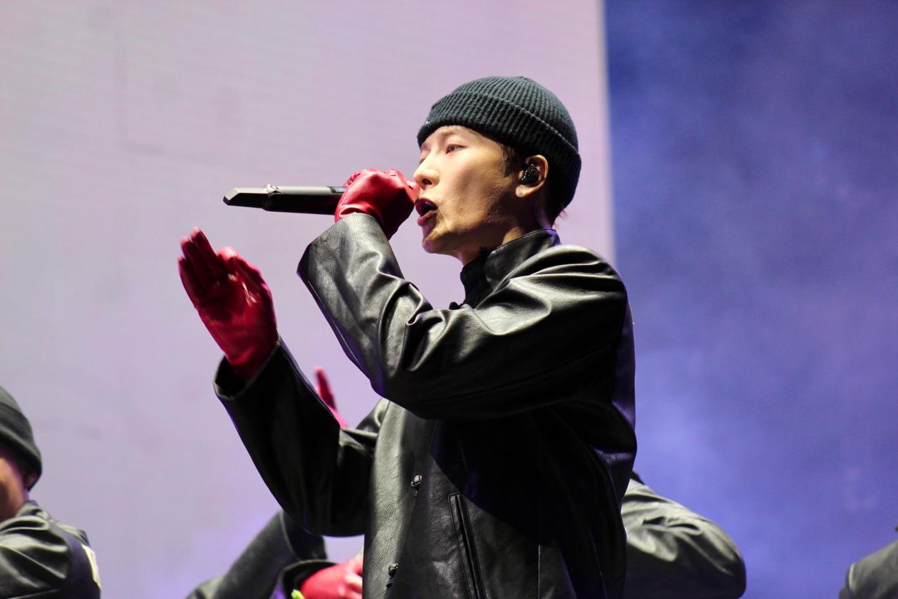 jackson wang - tecate pal norte (1)