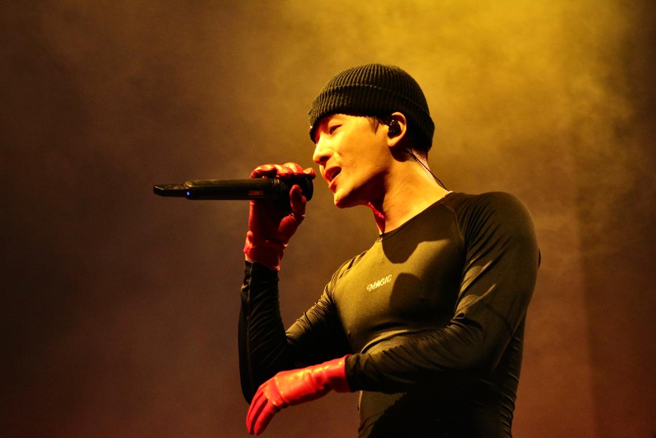 jackson wang - tecate pal norte (5)